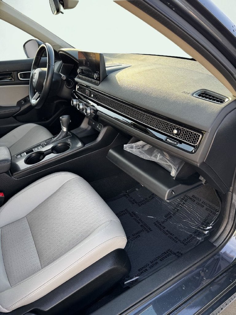 2024 Honda Civic Hatchback EX-L
