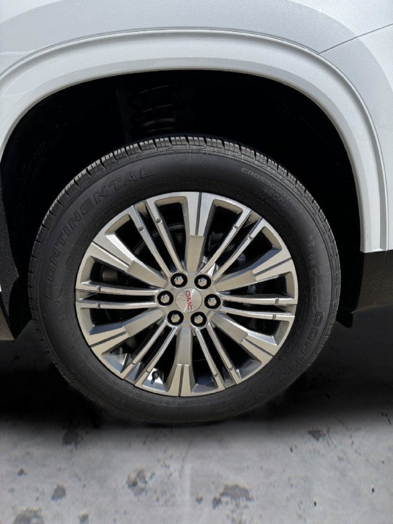 2027 GMC Acadia Denali