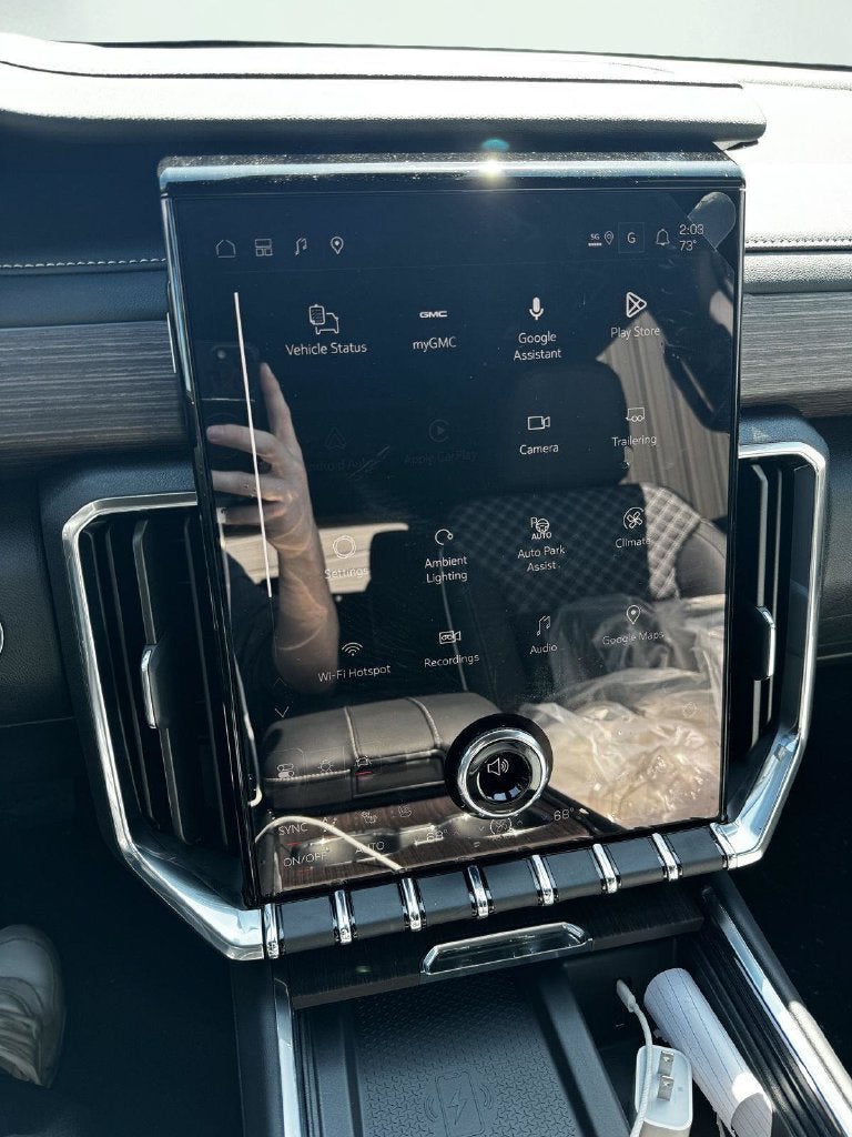 2027 GMC Acadia Denali