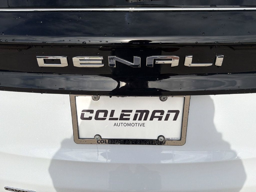 2027 GMC Acadia Denali