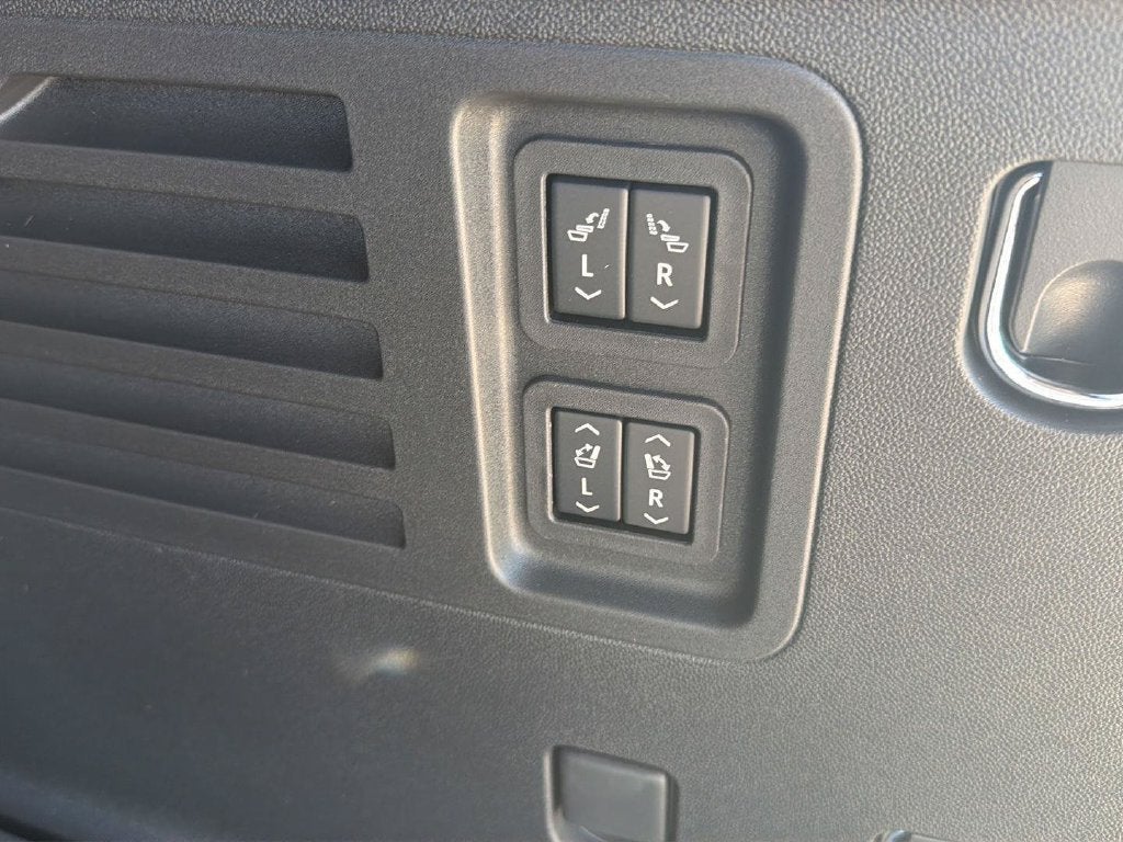 2027 GMC Acadia Denali