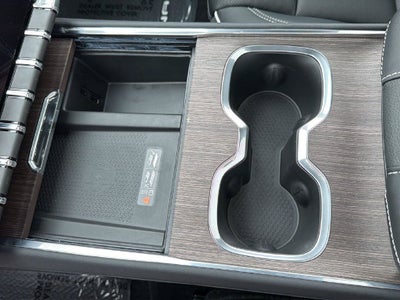 2027 GMC Acadia Denali