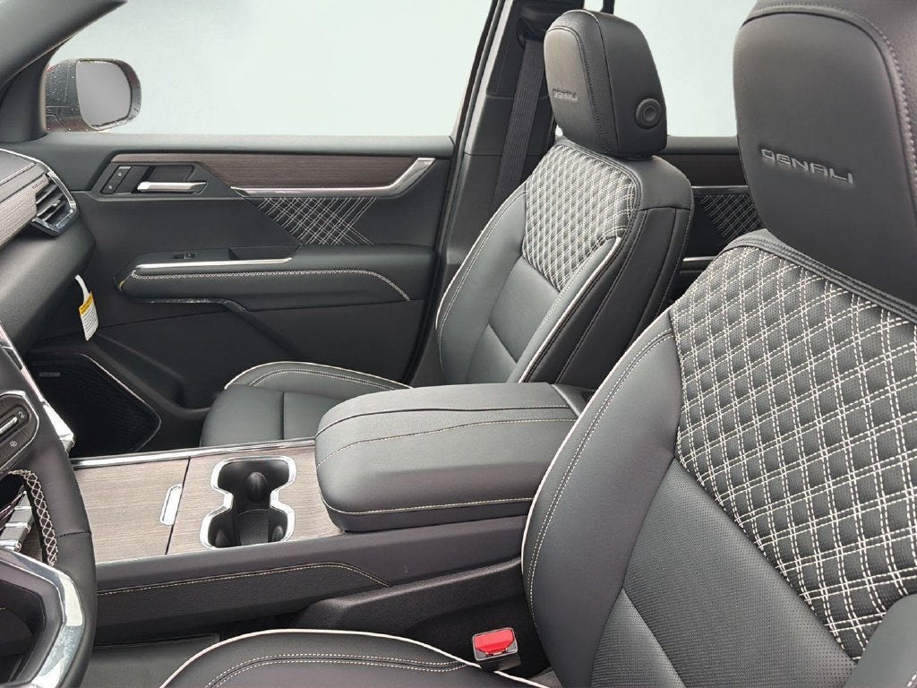 2027 GMC Acadia Denali