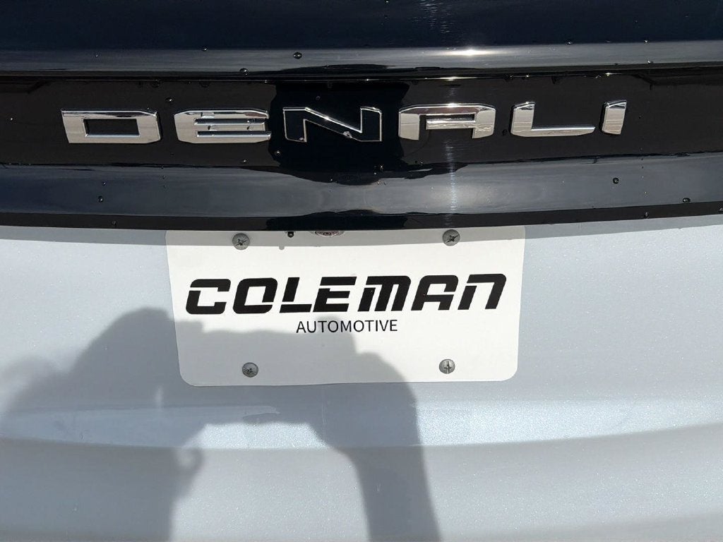 2027 GMC Acadia Denali