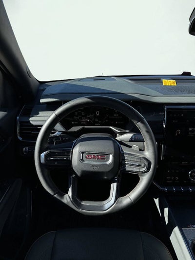 2025 GMC Acadia AT4