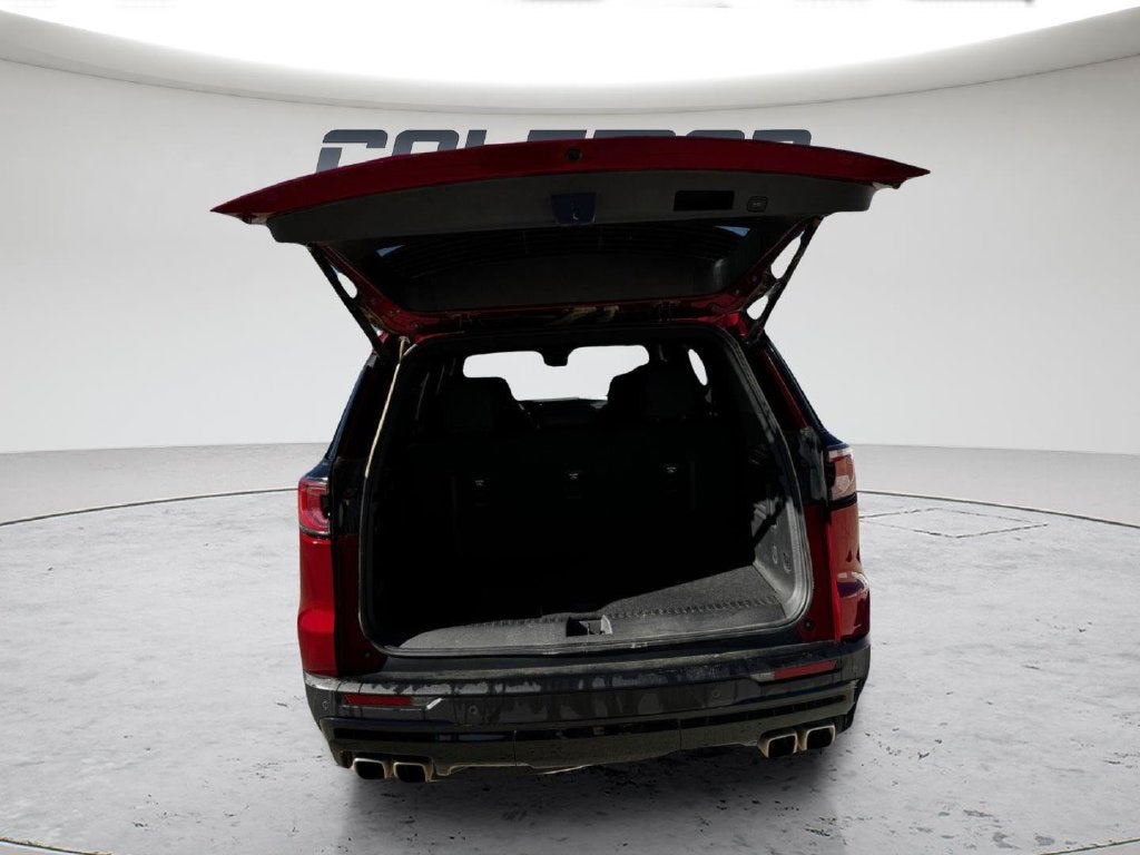 2025 GMC Acadia AT4