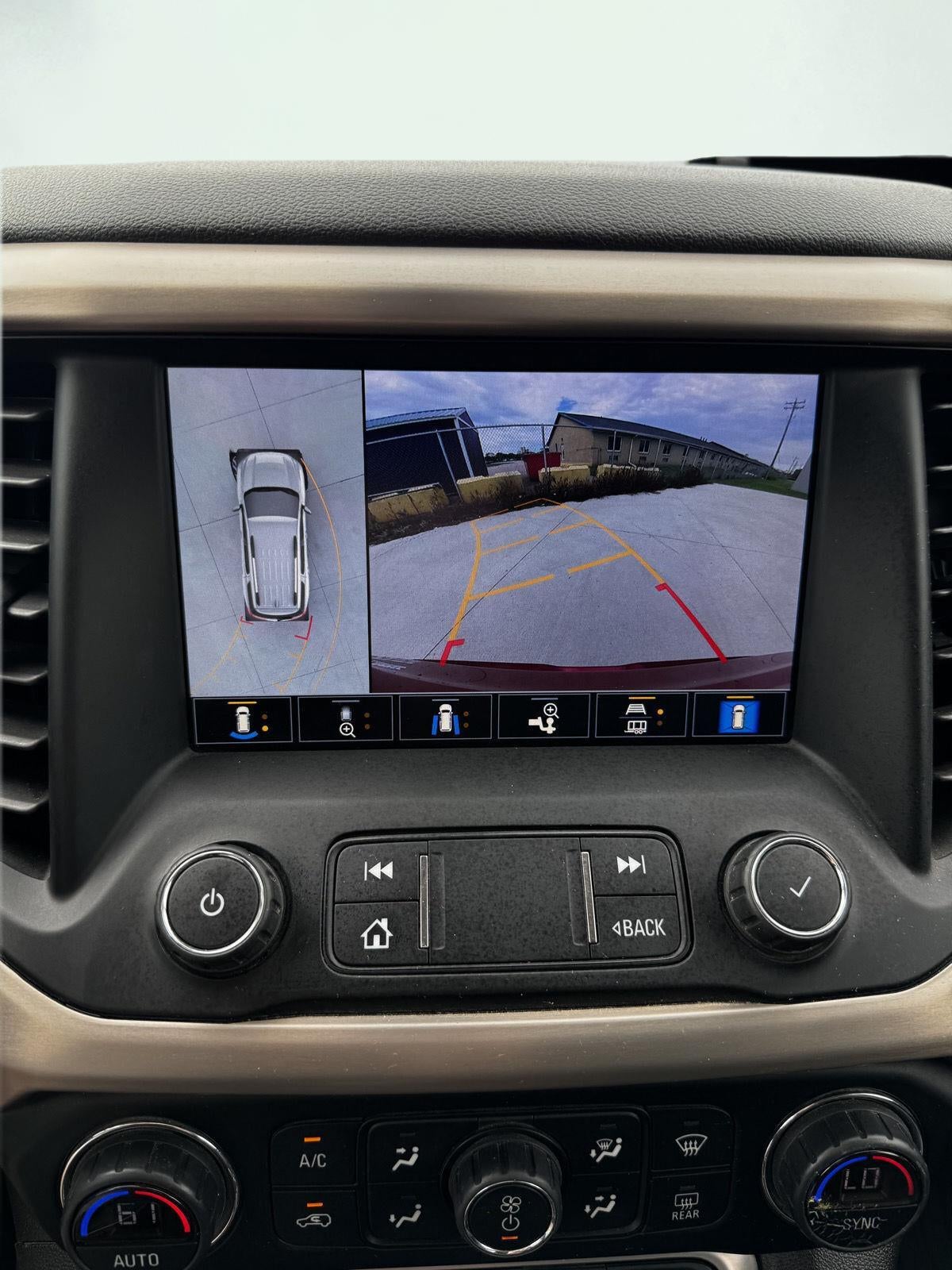 2021 GMC Acadia Denali