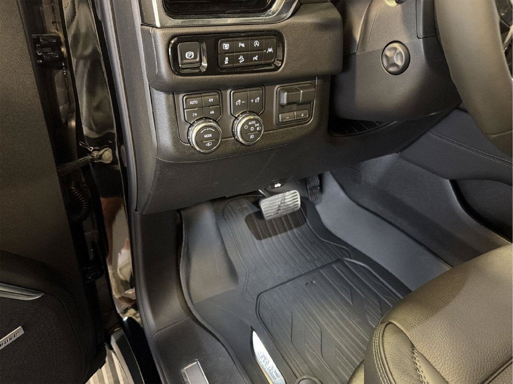 2027 GMC Yukon Denali