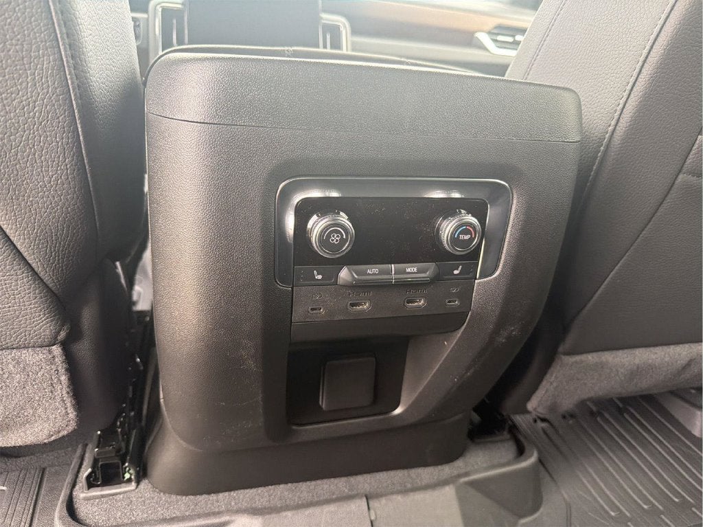 2027 GMC Yukon Denali