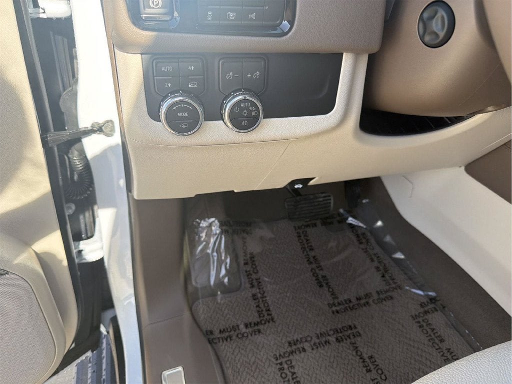 2027 GMC Yukon XL Denali