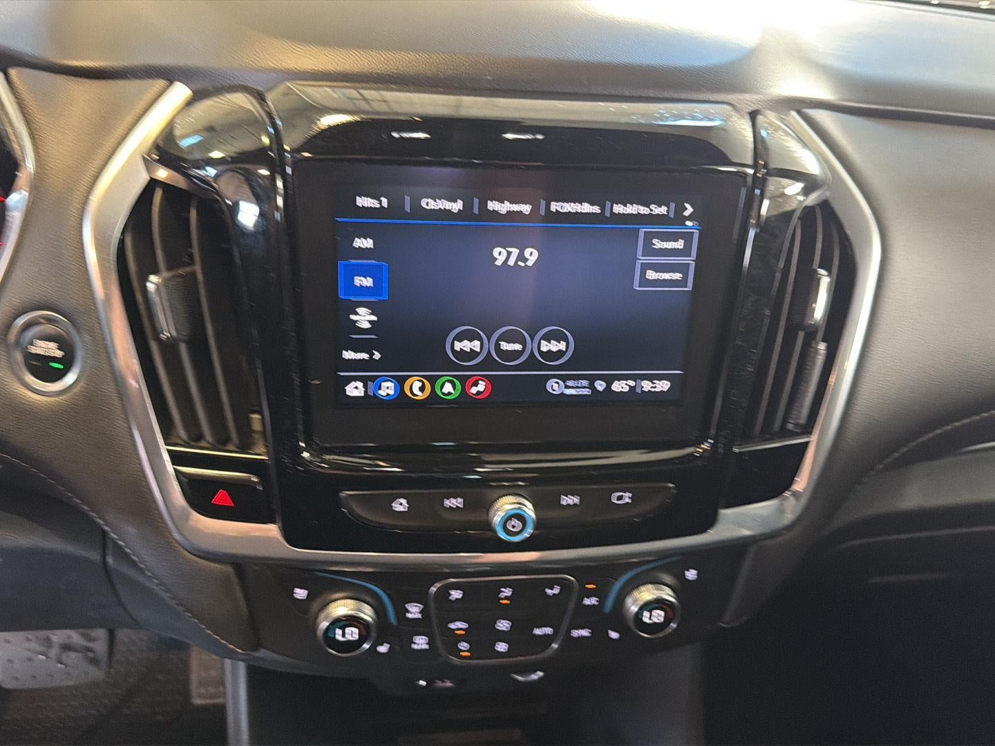 2022 Chevrolet Traverse Premier