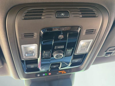 2025 Cadillac Escalade Premium Luxury
