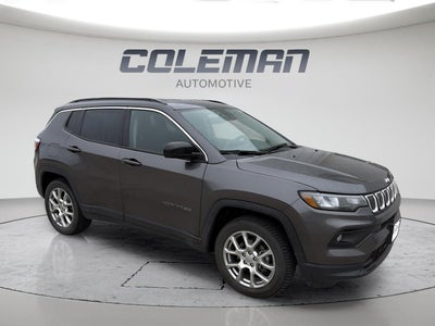 2022 Jeep Compass Latitude Lux