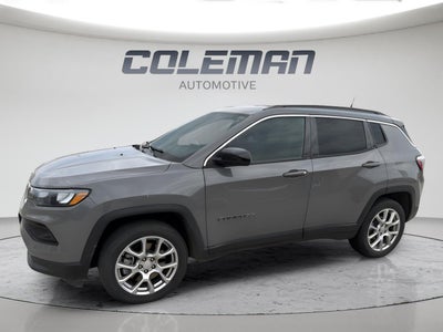 2023 Jeep Compass Latitude Lux