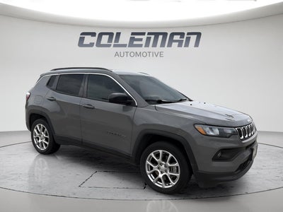 2023 Jeep Compass Latitude Lux