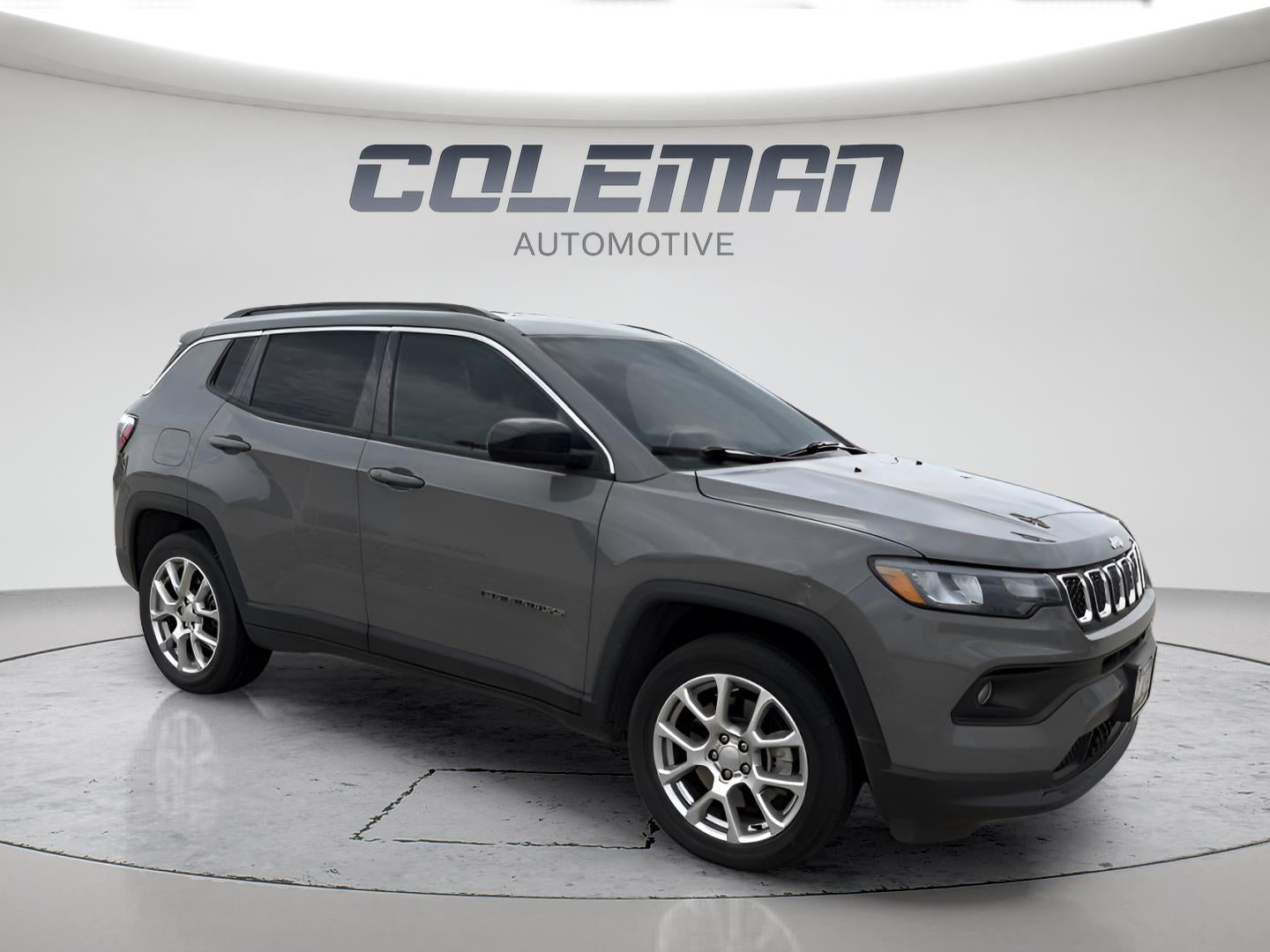 2023 Jeep Compass Latitude Lux